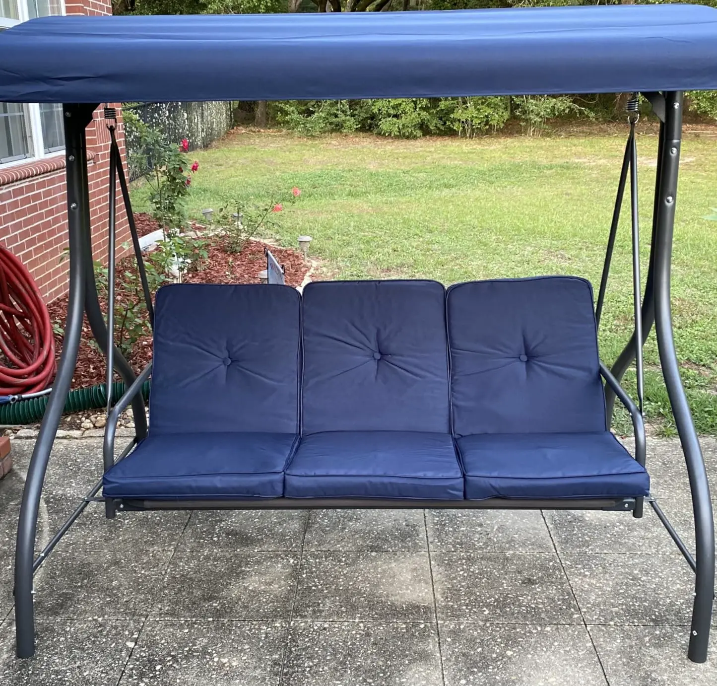 Customer photo — Veranda Pro garden swing with canopy